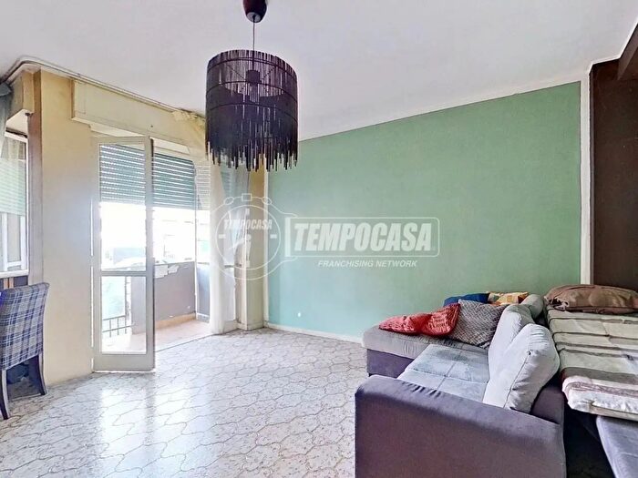 Appartamento trilocale in vendita in Via Andrea Doria, Brugherio