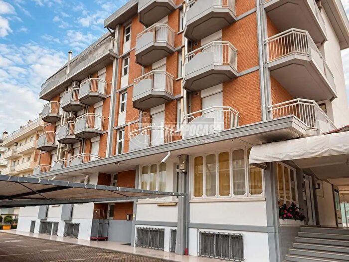 Appartamento bilocale in vendita in Via Flavio Gioia, Jesolo