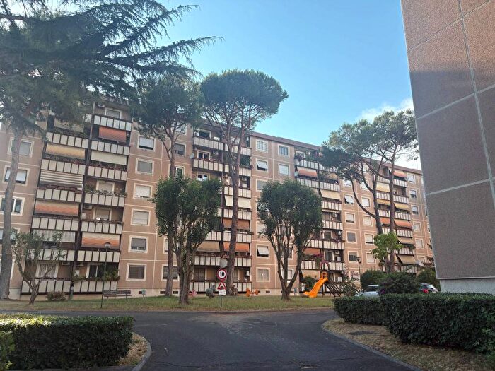 Appartamento trilocale in affitto in Via Gaetano Butera, Mezzocammino, Roma