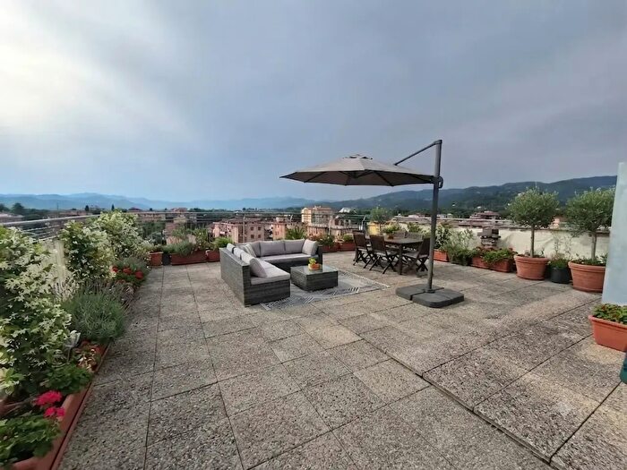 Appartamento con 5 locali in vendita in Sarzana