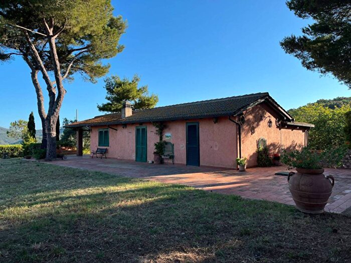 Casa con 5 locali in affitto in Via della Grotta, Porto Santo Stefano, Monte Argentario