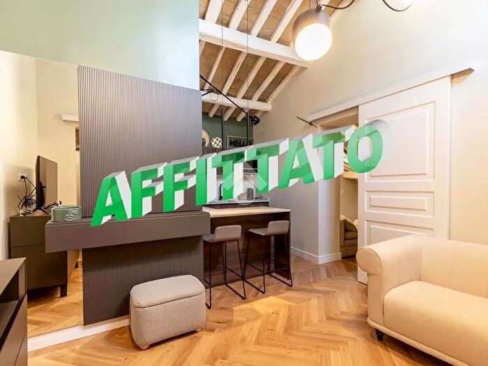 Appartamento trilocale in affitto in Via dei Serviti, Roma
