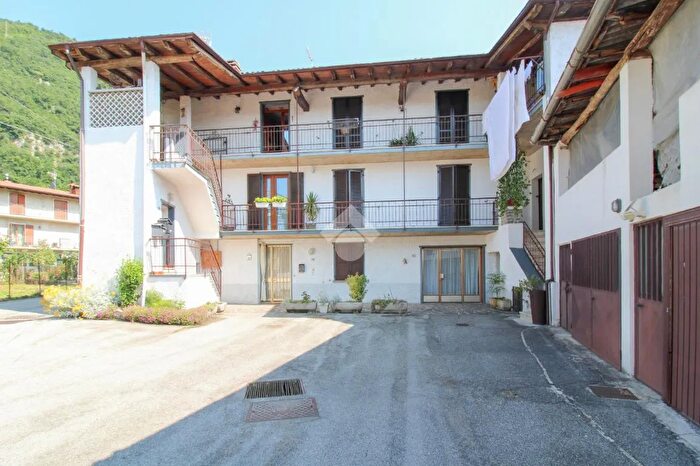 Appartamento trilocale in vendita in Via VII Brigata Matteotti, Provaglio Val Sabbia