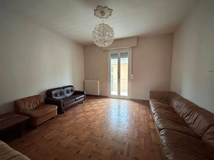 Appartamento con 5 locali in vendita in Via di Gherbiana Mondovi, Mondovi