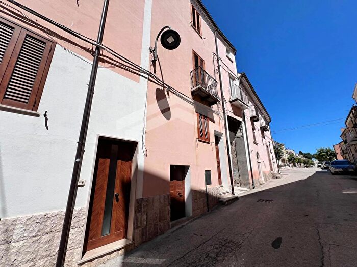 Appartamento con 5 locali in vendita in Via Roma, Toro