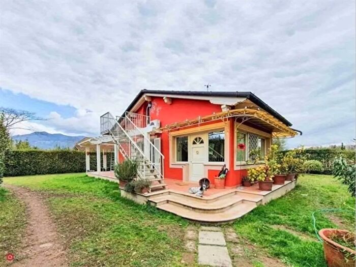 Casa in vendita in Forte Dei Marmi