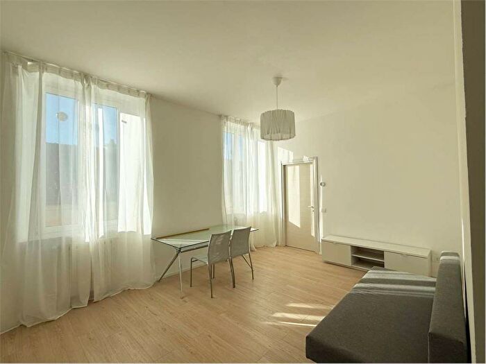 Appartamento bilocale in affitto in Via Vetera, Centro, Varese