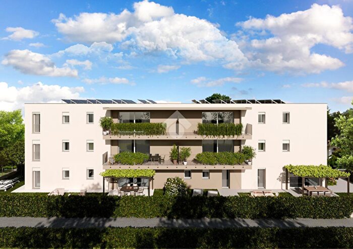 Appartamento quadrilocale in vendita in Via Giovanni Chiarini, Vicenza