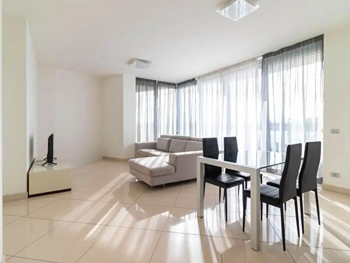 Appartamento con 5 locali in vendita in Pisa