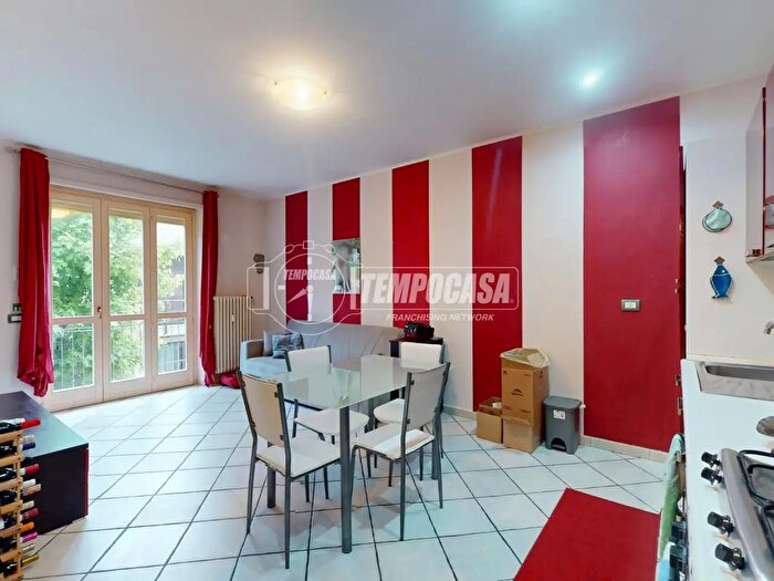 Appartamento bilocale in vendita in Via Statale a, Santa Vittoria DAlba