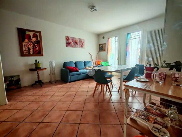 Appartamento bilocale in affitto in Via Roma, Torri Di Quartesolo