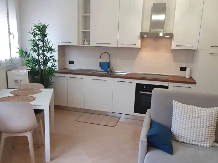 Appartamento monolocale in affitto in Vicolo Sant'Agostino, Cento