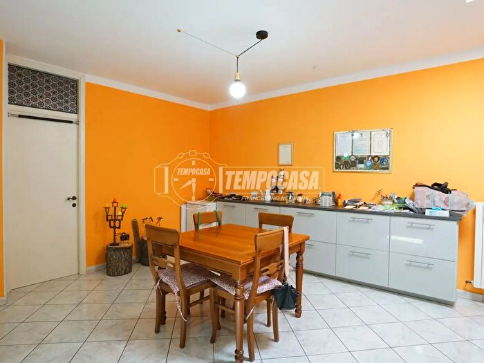 Appartamento trilocale in vendita in Corso Annibal Caro, Civitanova Marche