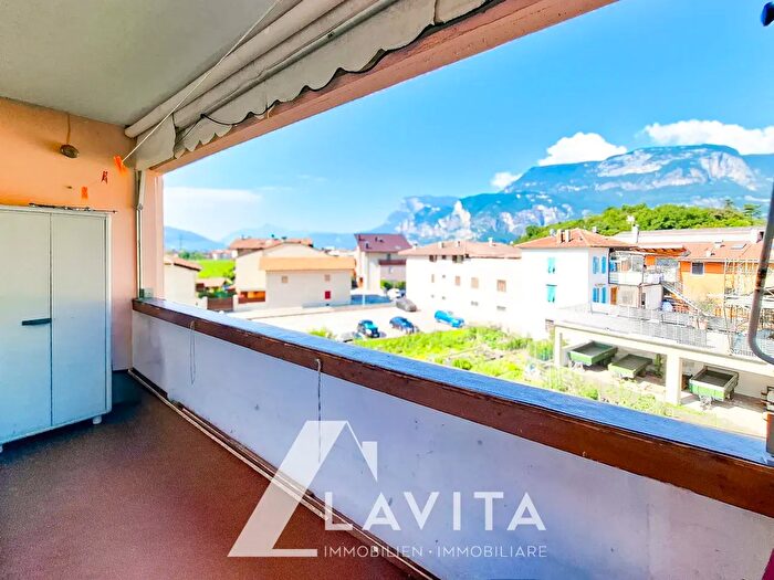 Appartamento quadrilocale in vendita in Via Borgo Nuovo, Mezzocorona