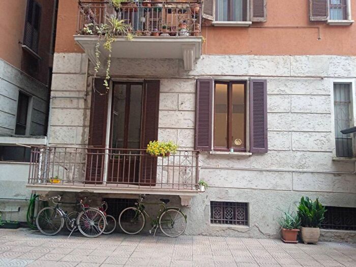 Appartamento monolocale in affitto in Viale Corsica, Porta Vittoria, Milano