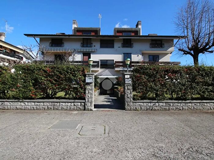 Appartamento quadrilocale in vendita in Via Giacinto Gallina, Cividale Del Friuli