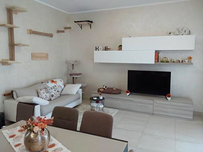 Appartamento trilocale in vendita in Via Pianezza, Druento