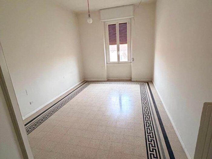 Appartamento quadrilocale in affitto in Piazza San Pietro in Ciel dOro, Centro Storico, Pavia