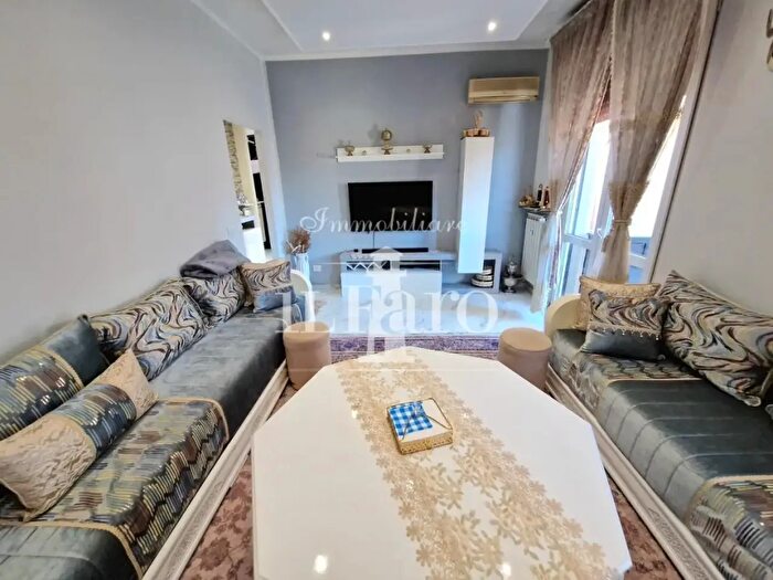 Appartamento con 5 locali in vendita in Campi Bisenzio