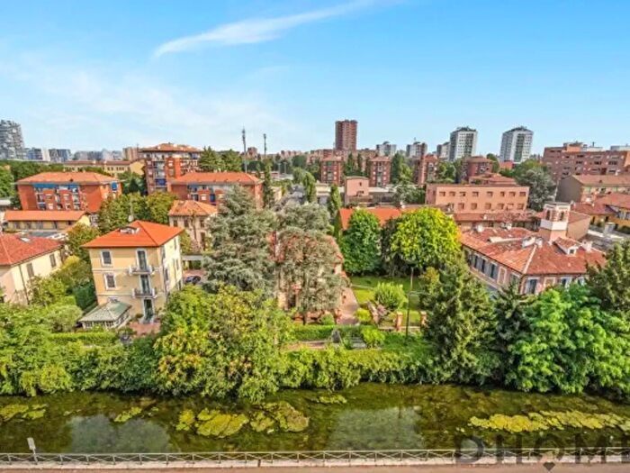 Appartamento trilocale in vendita in Via Padova a, Milano