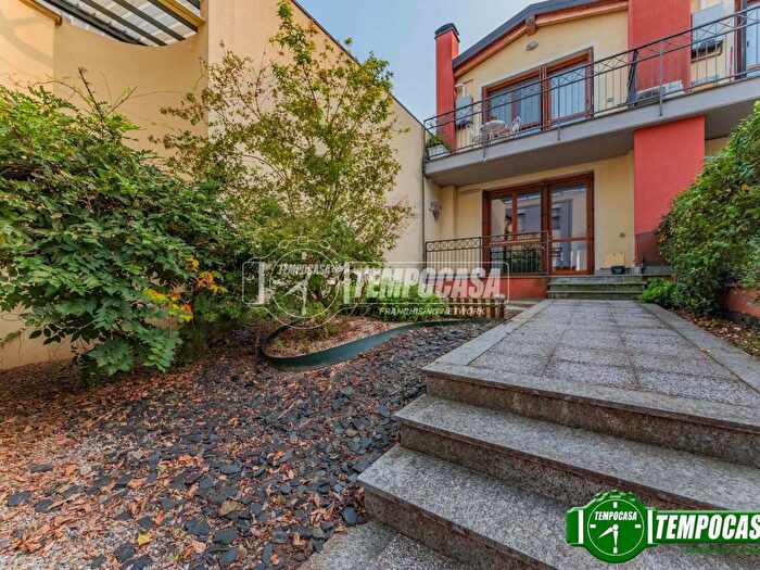 Appartamento bilocale in affitto in Via Orazio Quinto, Via Lecco Via Bergamo, Monza