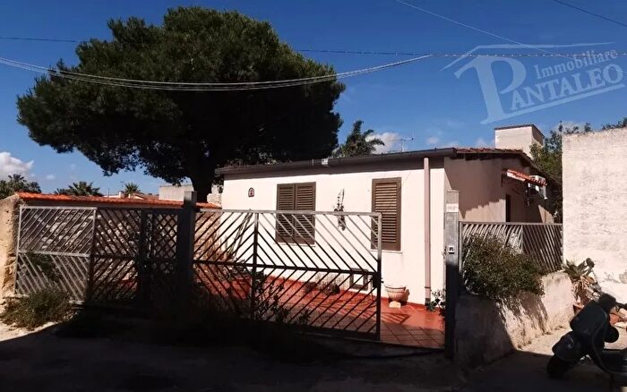 Casa bilocale in vendita in Cda Casazze Marsala, Marsala