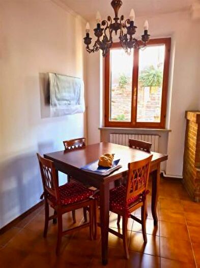 Appartamento con 5 locali in vendita in Urbino