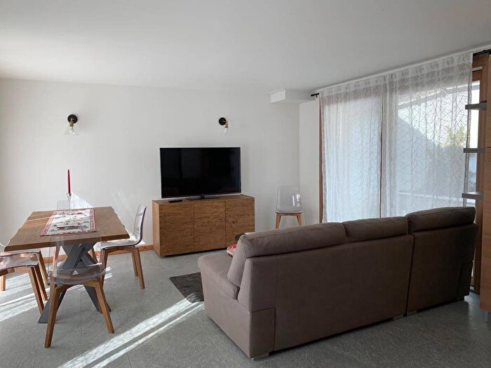 Casa quadrilocale in affitto in Via Pianello, Madesimo