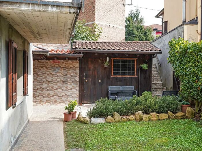 Case in Vendita e in Affitto - 3