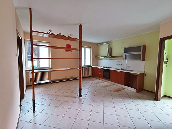 Appartamento trilocale in affitto in Soriso, Soriso