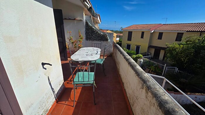 Appartamento trilocale in vendita in Via del Telegrafo, San Nicola Arcella