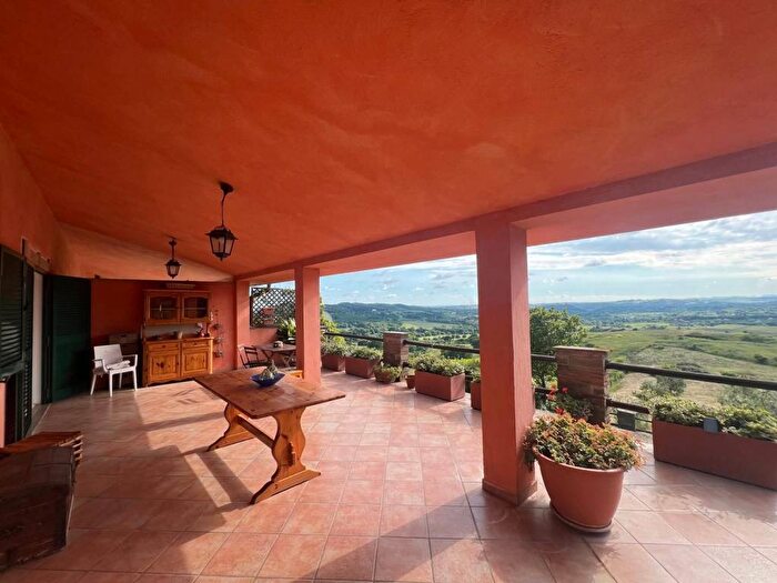 Appartamento trilocale in affitto in Via Solfatare, Sacrofano