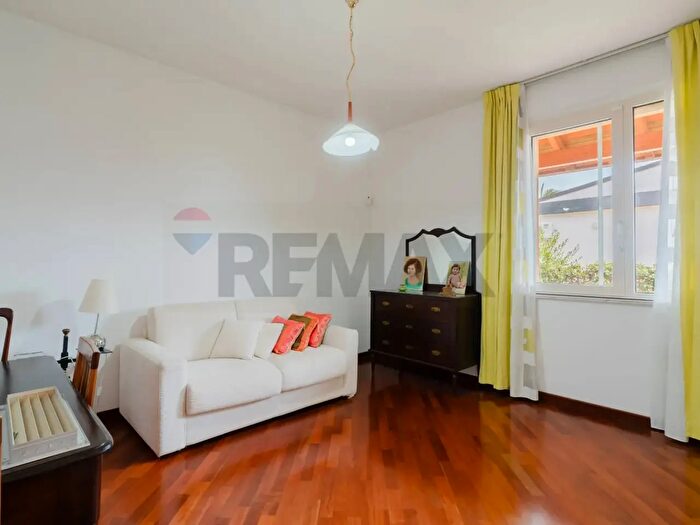 Casa quadrilocale in vendita in Via Tintoretto, Modugno