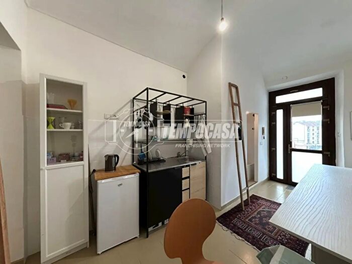 Appartamento bilocale in vendita in Via Stradella, Torino