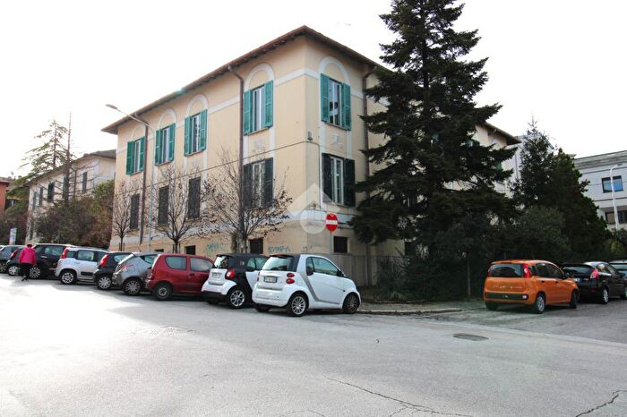 Appartamento con 5 locali in vendita in Via Duca degli Abruzzi, Campobasso