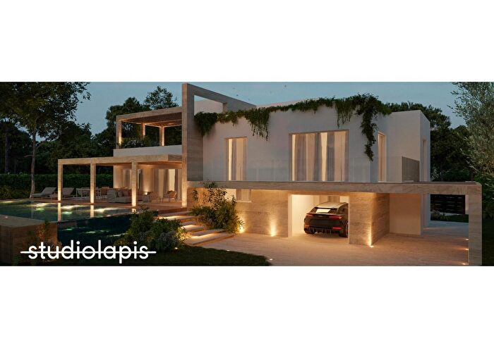 Casa con 11 locali in vendita in Forte Dei Marmi