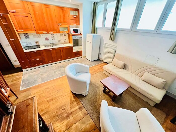 Appartamento trilocale in vendita in Milano