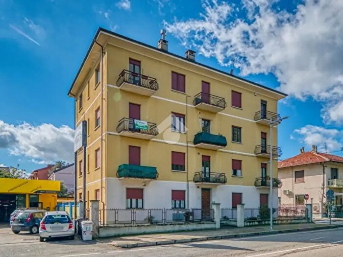 Appartamento trilocale in vendita in Via Frejus, Orbassano