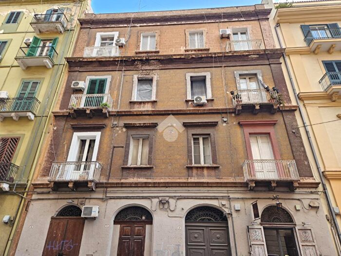 Appartamento bilocale in vendita in Via Duca di Genova, Taranto