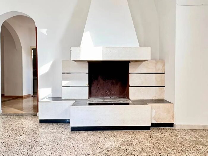 Casa trilocale in vendita in Via Spani, Veglie