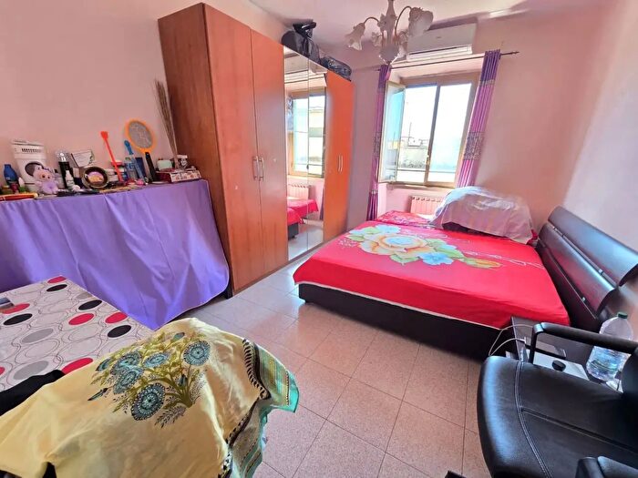 Appartamento bilocale in vendita in Via del Caprifoglio, Roma