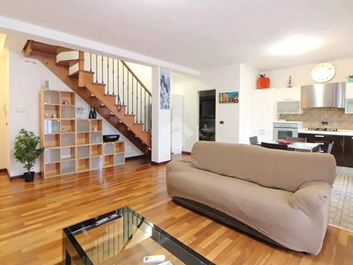 Appartamento trilocale in vendita in Via Tiburtina Valeria, Pescara