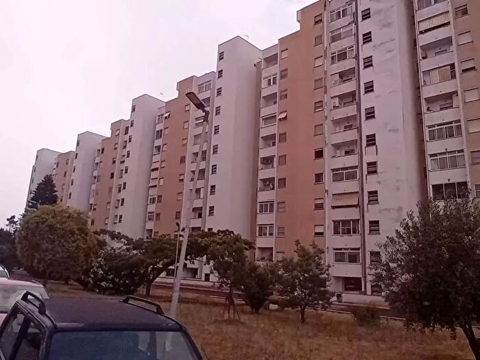 Appartamento con 5 locali in vendita in Viale Le Corbusier, Latina