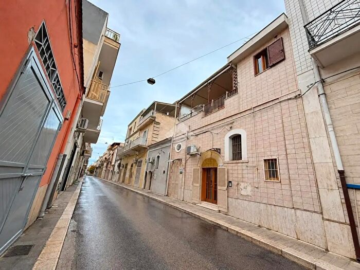 Casa quadrilocale in vendita in Via S Francesco d'Assisi, Cerignola