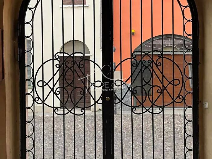 Appartamento bilocale in vendita in Mantova