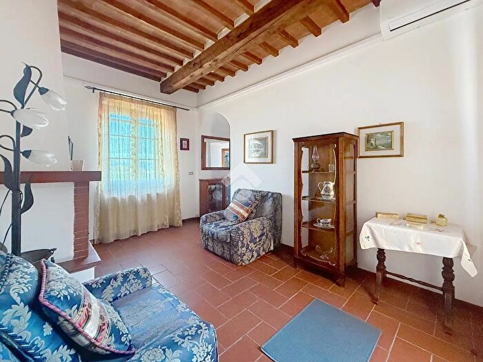 Appartamento quadrilocale in vendita in Via della Liberta, Crespina Lorenzana