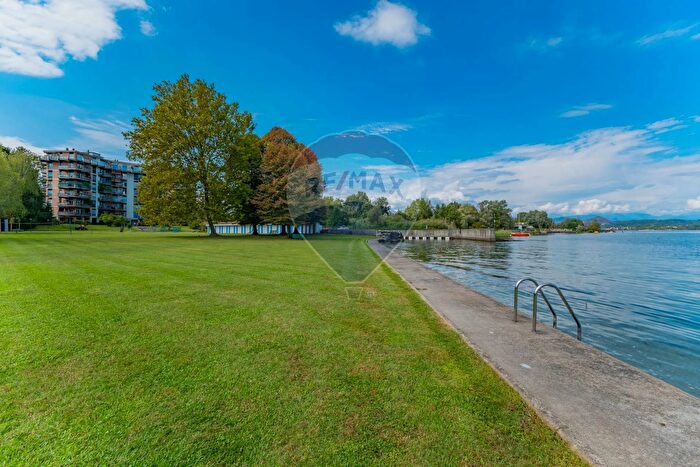 Appartamento bilocale in vendita in Dormelletto