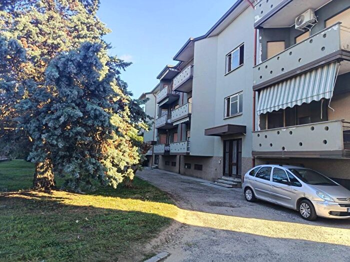 Appartamento trilocale in vendita in Via Alcide De Gasperi, Cerano