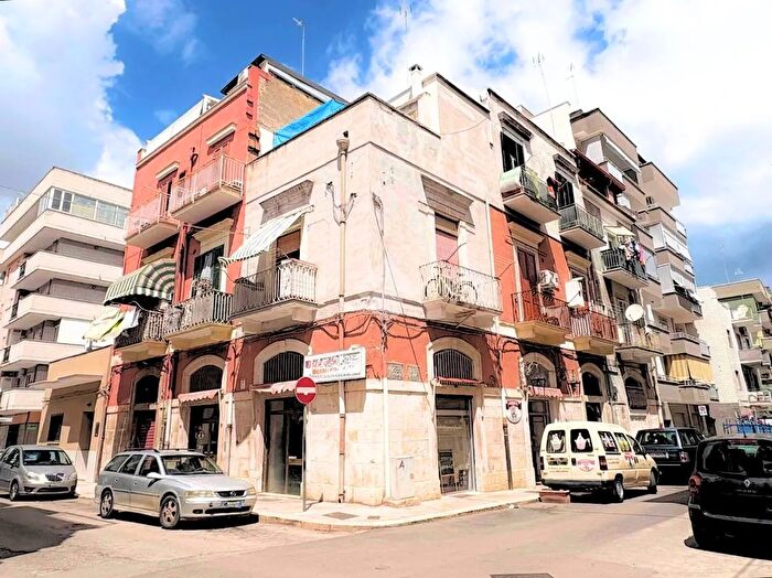 Appartamento bilocale in vendita in Via Girolamo Cataneo, Barletta