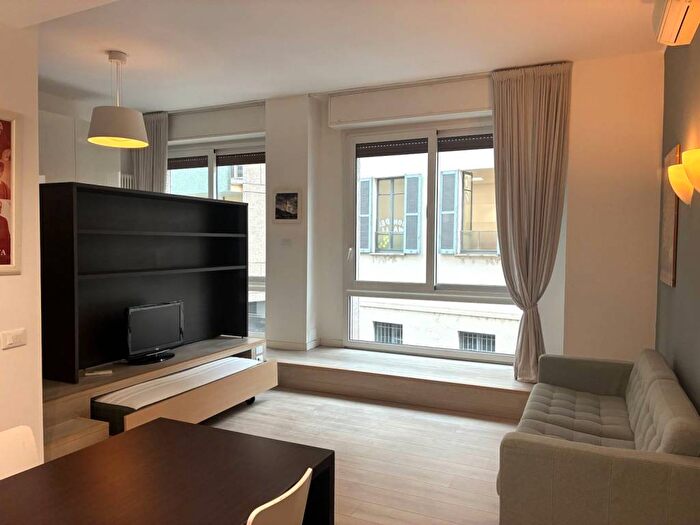 Appartamento monolocale in affitto in Via della Chiusa, Carrobbio, Milano